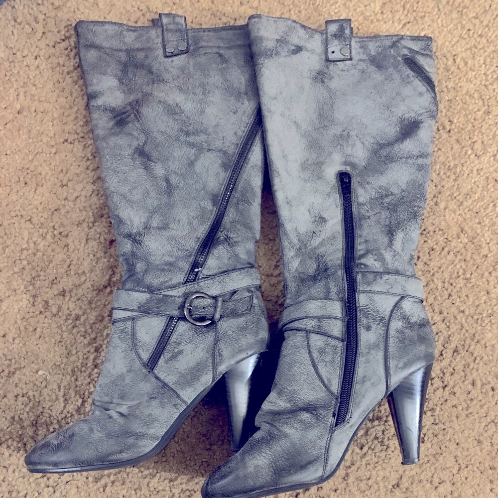 Woman's boots